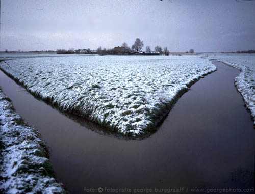 &copy;  George Burggraaff